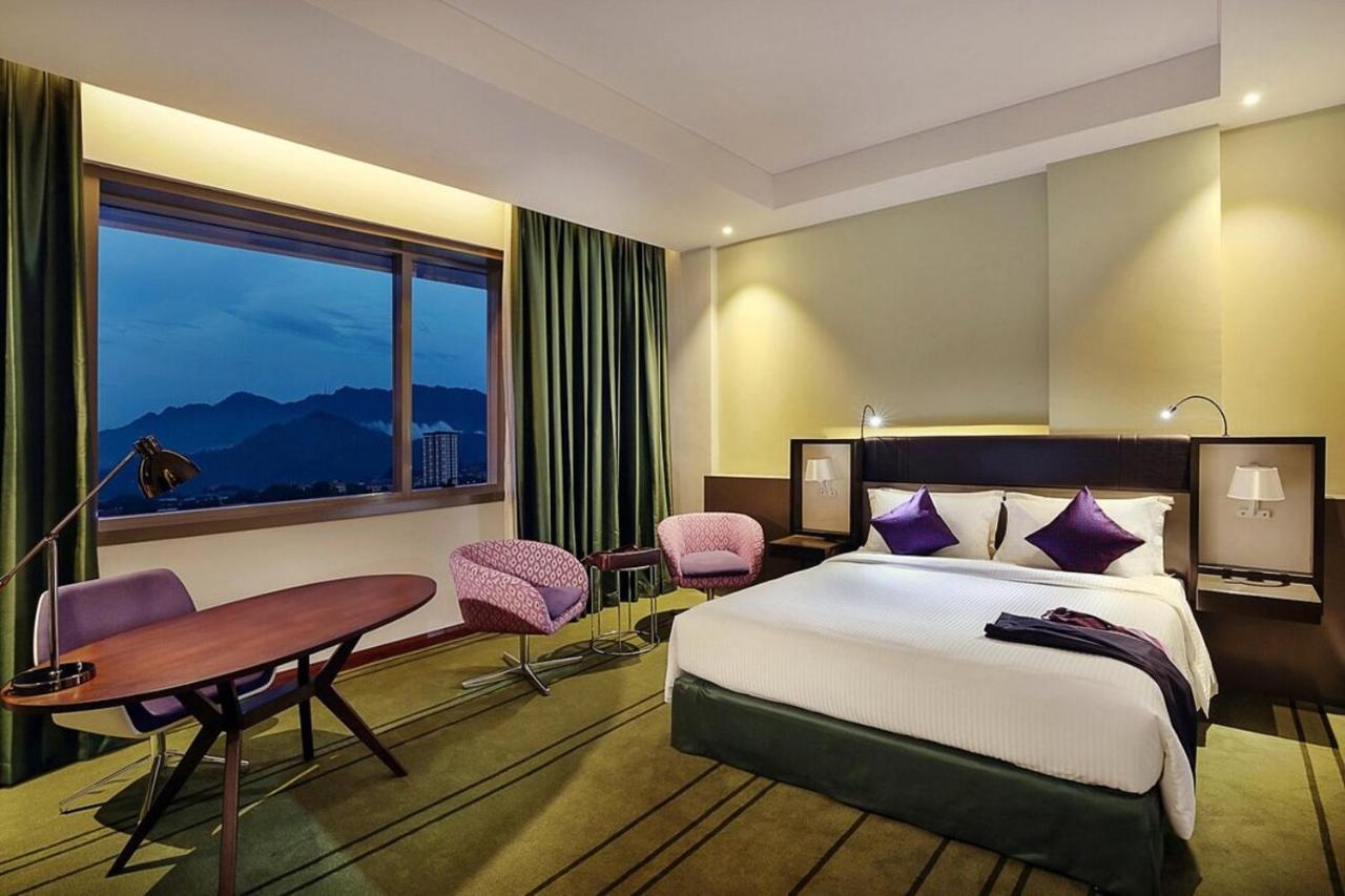 Avangio Hotel Kota Kinabalu Managed by Accor Bagian luar foto